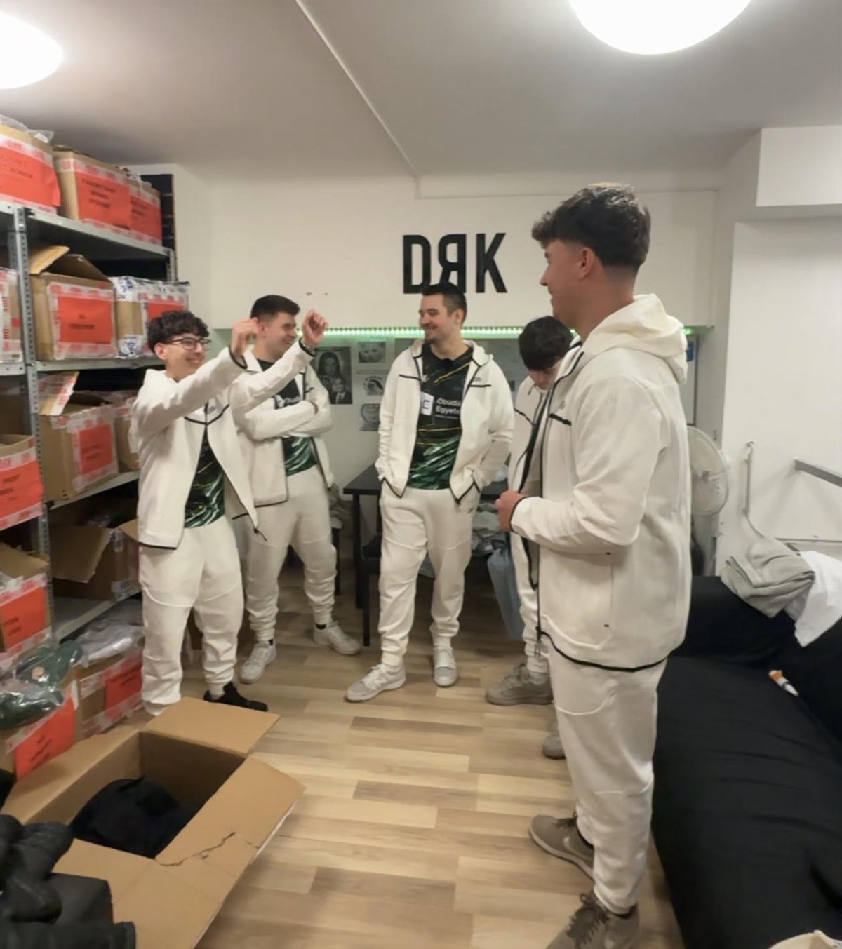 Kulisszák mögött: lezajlott a Spirit Esports x DRK közös médianap 📸🔥